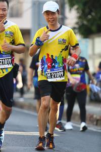 BIB: 21019, 21099
                            <button type="button" onclick="openModal(3690456)" class="btn btn-primary btn-sm float-right btn-popup" data-toggle="modal" data-target=".modal-high-quality">
                        <i class="fas fa-shopping-cart"></i> Add to Cart
                    </button>
                                            <button type="button" onclick="isThisMe(3690456, true)" class="btn btn-success btn-sm float-right btn-popup btn-isme hidden" data-toggle="tooltip" data-placement="bottom" title="นี่คือรูปของคุณใช่ไหม คลิกที่นี่เพื่อเอาเข้าอัลบั้ม">
                        <i class="fas fa-plus"></i> Add to album
                    </button>
                    <button type="button" onclick="isThisMe(3690456, false)" class="btn btn-warning btn-sm float-right btn-popup btn-isnotme hidden">
                        <i class="fas fa-ban"></i> Remove from album
                    </button>