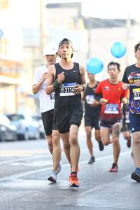 BIB: 211
                            <button type="button" onclick="openModal(3679789)" class="btn btn-primary btn-sm float-right btn-popup" data-toggle="modal" data-target=".modal-high-quality">
                        <i class="fas fa-shopping-cart"></i> Add to Cart
                    </button>
                                            <button type="button" onclick="isThisMe(3679789, true)" class="btn btn-success btn-sm float-right btn-popup btn-isme hidden" data-toggle="tooltip" data-placement="bottom" title="นี่คือรูปของคุณใช่ไหม คลิกที่นี่เพื่อเอาเข้าอัลบั้ม">
                        <i class="fas fa-plus"></i> Add to album
                    </button>
                    <button type="button" onclick="isThisMe(3679789, false)" class="btn btn-warning btn-sm float-right btn-popup btn-isnotme hidden">
                        <i class="fas fa-ban"></i> Remove from album
                    </button>