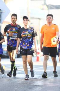 BIB: 20405
                            <button type="button" onclick="openModal(3685477)" class="btn btn-primary btn-sm float-right btn-popup" data-toggle="modal" data-target=".modal-high-quality">
                        <i class="fas fa-shopping-cart"></i> Add to Cart
                    </button>
                                            <button type="button" onclick="isThisMe(3685477, true)" class="btn btn-success btn-sm float-right btn-popup btn-isme hidden" data-toggle="tooltip" data-placement="bottom" title="นี่คือรูปของคุณใช่ไหม คลิกที่นี่เพื่อเอาเข้าอัลบั้ม">
                        <i class="fas fa-plus"></i> Add to album
                    </button>
                    <button type="button" onclick="isThisMe(3685477, false)" class="btn btn-warning btn-sm float-right btn-popup btn-isnotme hidden">
                        <i class="fas fa-ban"></i> Remove from album
                    </button>