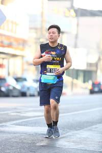 BIB: 102
                            <button type="button" onclick="openModal(3677347)" class="btn btn-primary btn-sm float-right btn-popup" data-toggle="modal" data-target=".modal-high-quality">
                        <i class="fas fa-shopping-cart"></i> Add to Cart
                    </button>
                                            <button type="button" onclick="isThisMe(3677347, true)" class="btn btn-success btn-sm float-right btn-popup btn-isme hidden" data-toggle="tooltip" data-placement="bottom" title="นี่คือรูปของคุณใช่ไหม คลิกที่นี่เพื่อเอาเข้าอัลบั้ม">
                        <i class="fas fa-plus"></i> Add to album
                    </button>
                    <button type="button" onclick="isThisMe(3677347, false)" class="btn btn-warning btn-sm float-right btn-popup btn-isnotme hidden">
                        <i class="fas fa-ban"></i> Remove from album
                    </button>