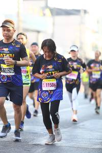 BIB: 10242, 11506
                            <button type="button" onclick="openModal(3679529)" class="btn btn-primary btn-sm float-right btn-popup" data-toggle="modal" data-target=".modal-high-quality">
                        <i class="fas fa-shopping-cart"></i> Add to Cart
                    </button>
                                            <button type="button" onclick="isThisMe(3679529, true)" class="btn btn-success btn-sm float-right btn-popup btn-isme hidden" data-toggle="tooltip" data-placement="bottom" title="นี่คือรูปของคุณใช่ไหม คลิกที่นี่เพื่อเอาเข้าอัลบั้ม">
                        <i class="fas fa-plus"></i> Add to album
                    </button>
                    <button type="button" onclick="isThisMe(3679529, false)" class="btn btn-warning btn-sm float-right btn-popup btn-isnotme hidden">
                        <i class="fas fa-ban"></i> Remove from album
                    </button>