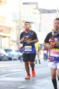 BIB: 
                            <button type="button" onclick="openModal(3679062)" class="btn btn-primary btn-sm float-right btn-popup" data-toggle="modal" data-target=".modal-high-quality">
                        <i class="fas fa-shopping-cart"></i> Add to Cart
                    </button>
                                            <button type="button" onclick="isThisMe(3679062, true)" class="btn btn-success btn-sm float-right btn-popup btn-isme hidden" data-toggle="tooltip" data-placement="bottom" title="นี่คือรูปของคุณใช่ไหม คลิกที่นี่เพื่อเอาเข้าอัลบั้ม">
                        <i class="fas fa-plus"></i> Add to album
                    </button>
                    <button type="button" onclick="isThisMe(3679062, false)" class="btn btn-warning btn-sm float-right btn-popup btn-isnotme hidden">
                        <i class="fas fa-ban"></i> Remove from album
                    </button>