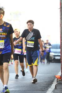 BIB: 10259, 12424
                            <button type="button" onclick="openModal(3683711)" class="btn btn-primary btn-sm float-right btn-popup" data-toggle="modal" data-target=".modal-high-quality">
                        <i class="fas fa-shopping-cart"></i> Add to Cart
                    </button>
                                            <button type="button" onclick="isThisMe(3683711, true)" class="btn btn-success btn-sm float-right btn-popup btn-isme hidden" data-toggle="tooltip" data-placement="bottom" title="นี่คือรูปของคุณใช่ไหม คลิกที่นี่เพื่อเอาเข้าอัลบั้ม">
                        <i class="fas fa-plus"></i> Add to album
                    </button>
                    <button type="button" onclick="isThisMe(3683711, false)" class="btn btn-warning btn-sm float-right btn-popup btn-isnotme hidden">
                        <i class="fas fa-ban"></i> Remove from album
                    </button>