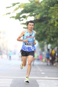 BIB: 21228, 
                            <button type="button" onclick="openModal(3673025)" class="btn btn-primary btn-sm float-right btn-popup" data-toggle="modal" data-target=".modal-high-quality">
                        <i class="fas fa-shopping-cart"></i> Add to Cart
                    </button>
                                            <button type="button" onclick="isThisMe(3673025, true)" class="btn btn-success btn-sm float-right btn-popup btn-isme hidden" data-toggle="tooltip" data-placement="bottom" title="นี่คือรูปของคุณใช่ไหม คลิกที่นี่เพื่อเอาเข้าอัลบั้ม">
                        <i class="fas fa-plus"></i> Add to album
                    </button>
                    <button type="button" onclick="isThisMe(3673025, false)" class="btn btn-warning btn-sm float-right btn-popup btn-isnotme hidden">
                        <i class="fas fa-ban"></i> Remove from album
                    </button>