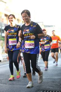 BIB: 12312, 12439
                            <button type="button" onclick="openModal(3683598)" class="btn btn-primary btn-sm float-right btn-popup" data-toggle="modal" data-target=".modal-high-quality">
                        <i class="fas fa-shopping-cart"></i> Add to Cart
                    </button>
                                            <button type="button" onclick="isThisMe(3683598, true)" class="btn btn-success btn-sm float-right btn-popup btn-isme hidden" data-toggle="tooltip" data-placement="bottom" title="นี่คือรูปของคุณใช่ไหม คลิกที่นี่เพื่อเอาเข้าอัลบั้ม">
                        <i class="fas fa-plus"></i> Add to album
                    </button>
                    <button type="button" onclick="isThisMe(3683598, false)" class="btn btn-warning btn-sm float-right btn-popup btn-isnotme hidden">
                        <i class="fas fa-ban"></i> Remove from album
                    </button>