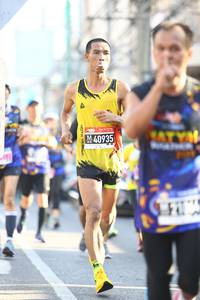 BIB: 40935
                            <button type="button" onclick="openModal(3686984)" class="btn btn-primary btn-sm float-right btn-popup" data-toggle="modal" data-target=".modal-high-quality">
                        <i class="fas fa-shopping-cart"></i> Add to Cart
                    </button>
                                            <button type="button" onclick="isThisMe(3686984, true)" class="btn btn-success btn-sm float-right btn-popup btn-isme hidden" data-toggle="tooltip" data-placement="bottom" title="นี่คือรูปของคุณใช่ไหม คลิกที่นี่เพื่อเอาเข้าอัลบั้ม">
                        <i class="fas fa-plus"></i> Add to album
                    </button>
                    <button type="button" onclick="isThisMe(3686984, false)" class="btn btn-warning btn-sm float-right btn-popup btn-isnotme hidden">
                        <i class="fas fa-ban"></i> Remove from album
                    </button>