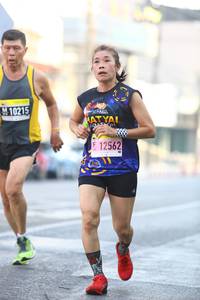 BIB: 10215, 12562
                            <button type="button" onclick="openModal(3675963)" class="btn btn-primary btn-sm float-right btn-popup" data-toggle="modal" data-target=".modal-high-quality">
                        <i class="fas fa-shopping-cart"></i> Add to Cart
                    </button>
                                            <button type="button" onclick="isThisMe(3675963, true)" class="btn btn-success btn-sm float-right btn-popup btn-isme hidden" data-toggle="tooltip" data-placement="bottom" title="นี่คือรูปของคุณใช่ไหม คลิกที่นี่เพื่อเอาเข้าอัลบั้ม">
                        <i class="fas fa-plus"></i> Add to album
                    </button>
                    <button type="button" onclick="isThisMe(3675963, false)" class="btn btn-warning btn-sm float-right btn-popup btn-isnotme hidden">
                        <i class="fas fa-ban"></i> Remove from album
                    </button>