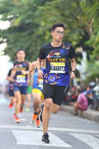 BIB: 11146
                            <button type="button" onclick="openModal(3672668)" class="btn btn-primary btn-sm float-right btn-popup" data-toggle="modal" data-target=".modal-high-quality">
                        <i class="fas fa-shopping-cart"></i> Add to Cart
                    </button>
                                            <button type="button" onclick="isThisMe(3672668, true)" class="btn btn-success btn-sm float-right btn-popup btn-isme hidden" data-toggle="tooltip" data-placement="bottom" title="นี่คือรูปของคุณใช่ไหม คลิกที่นี่เพื่อเอาเข้าอัลบั้ม">
                        <i class="fas fa-plus"></i> Add to album
                    </button>
                    <button type="button" onclick="isThisMe(3672668, false)" class="btn btn-warning btn-sm float-right btn-popup btn-isnotme hidden">
                        <i class="fas fa-ban"></i> Remove from album
                    </button>