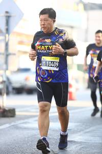 BIB: 10409
                            <button type="button" onclick="openModal(3684089)" class="btn btn-primary btn-sm float-right btn-popup" data-toggle="modal" data-target=".modal-high-quality">
                        <i class="fas fa-shopping-cart"></i> Add to Cart
                    </button>
                                            <button type="button" onclick="isThisMe(3684089, true)" class="btn btn-success btn-sm float-right btn-popup btn-isme hidden" data-toggle="tooltip" data-placement="bottom" title="นี่คือรูปของคุณใช่ไหม คลิกที่นี่เพื่อเอาเข้าอัลบั้ม">
                        <i class="fas fa-plus"></i> Add to album
                    </button>
                    <button type="button" onclick="isThisMe(3684089, false)" class="btn btn-warning btn-sm float-right btn-popup btn-isnotme hidden">
                        <i class="fas fa-ban"></i> Remove from album
                    </button>