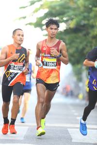 BIB: 10849, 40712
                            <button type="button" onclick="openModal(3672916)" class="btn btn-primary btn-sm float-right btn-popup" data-toggle="modal" data-target=".modal-high-quality">
                        <i class="fas fa-shopping-cart"></i> Add to Cart
                    </button>
                                            <button type="button" onclick="isThisMe(3672916, true)" class="btn btn-success btn-sm float-right btn-popup btn-isme hidden" data-toggle="tooltip" data-placement="bottom" title="นี่คือรูปของคุณใช่ไหม คลิกที่นี่เพื่อเอาเข้าอัลบั้ม">
                        <i class="fas fa-plus"></i> Add to album
                    </button>
                    <button type="button" onclick="isThisMe(3672916, false)" class="btn btn-warning btn-sm float-right btn-popup btn-isnotme hidden">
                        <i class="fas fa-ban"></i> Remove from album
                    </button>