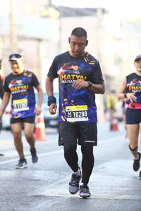 BIB: 10288
                            <button type="button" onclick="openModal(3679930)" class="btn btn-primary btn-sm float-right btn-popup" data-toggle="modal" data-target=".modal-high-quality">
                        <i class="fas fa-shopping-cart"></i> Add to Cart
                    </button>
                                            <button type="button" onclick="isThisMe(3679930, true)" class="btn btn-success btn-sm float-right btn-popup btn-isme hidden" data-toggle="tooltip" data-placement="bottom" title="นี่คือรูปของคุณใช่ไหม คลิกที่นี่เพื่อเอาเข้าอัลบั้ม">
                        <i class="fas fa-plus"></i> Add to album
                    </button>
                    <button type="button" onclick="isThisMe(3679930, false)" class="btn btn-warning btn-sm float-right btn-popup btn-isnotme hidden">
                        <i class="fas fa-ban"></i> Remove from album
                    </button>