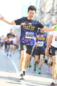 BIB: 2019, 21217
                            <button type="button" onclick="openModal(3694795)" class="btn btn-primary btn-sm float-right btn-popup" data-toggle="modal" data-target=".modal-high-quality">
                        <i class="fas fa-shopping-cart"></i> Add to Cart
                    </button>
                                            <button type="button" onclick="isThisMe(3694795, true)" class="btn btn-success btn-sm float-right btn-popup btn-isme hidden" data-toggle="tooltip" data-placement="bottom" title="นี่คือรูปของคุณใช่ไหม คลิกที่นี่เพื่อเอาเข้าอัลบั้ม">
                        <i class="fas fa-plus"></i> Add to album
                    </button>
                    <button type="button" onclick="isThisMe(3694795, false)" class="btn btn-warning btn-sm float-right btn-popup btn-isnotme hidden">
                        <i class="fas fa-ban"></i> Remove from album
                    </button>