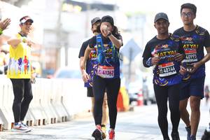 BIB: 201, 41362, 40146
                            <button type="button" onclick="openModal(3699880)" class="btn btn-primary btn-sm float-right btn-popup" data-toggle="modal" data-target=".modal-high-quality">
                        <i class="fas fa-shopping-cart"></i> Add to Cart
                    </button>
                                            <button type="button" onclick="isThisMe(3699880, true)" class="btn btn-success btn-sm float-right btn-popup btn-isme hidden" data-toggle="tooltip" data-placement="bottom" title="นี่คือรูปของคุณใช่ไหม คลิกที่นี่เพื่อเอาเข้าอัลบั้ม">
                        <i class="fas fa-plus"></i> Add to album
                    </button>
                    <button type="button" onclick="isThisMe(3699880, false)" class="btn btn-warning btn-sm float-right btn-popup btn-isnotme hidden">
                        <i class="fas fa-ban"></i> Remove from album
                    </button>