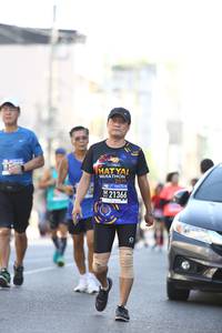 BIB: 21366
                            <button type="button" onclick="openModal(3695313)" class="btn btn-primary btn-sm float-right btn-popup" data-toggle="modal" data-target=".modal-high-quality">
                        <i class="fas fa-shopping-cart"></i> Add to Cart
                    </button>
                                            <button type="button" onclick="isThisMe(3695313, true)" class="btn btn-success btn-sm float-right btn-popup btn-isme hidden" data-toggle="tooltip" data-placement="bottom" title="นี่คือรูปของคุณใช่ไหม คลิกที่นี่เพื่อเอาเข้าอัลบั้ม">
                        <i class="fas fa-plus"></i> Add to album
                    </button>
                    <button type="button" onclick="isThisMe(3695313, false)" class="btn btn-warning btn-sm float-right btn-popup btn-isnotme hidden">
                        <i class="fas fa-ban"></i> Remove from album
                    </button>