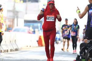 BIB: 40340, 11111
                            <button type="button" onclick="openModal(3699861)" class="btn btn-primary btn-sm float-right btn-popup" data-toggle="modal" data-target=".modal-high-quality">
                        <i class="fas fa-shopping-cart"></i> Add to Cart
                    </button>
                                            <button type="button" onclick="isThisMe(3699861, true)" class="btn btn-success btn-sm float-right btn-popup btn-isme hidden" data-toggle="tooltip" data-placement="bottom" title="นี่คือรูปของคุณใช่ไหม คลิกที่นี่เพื่อเอาเข้าอัลบั้ม">
                        <i class="fas fa-plus"></i> Add to album
                    </button>
                    <button type="button" onclick="isThisMe(3699861, false)" class="btn btn-warning btn-sm float-right btn-popup btn-isnotme hidden">
                        <i class="fas fa-ban"></i> Remove from album
                    </button>