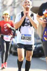 BIB: 20923, 
                            <button type="button" onclick="openModal(3693814)" class="btn btn-primary btn-sm float-right btn-popup" data-toggle="modal" data-target=".modal-high-quality">
                        <i class="fas fa-shopping-cart"></i> Add to Cart
                    </button>
                                            <button type="button" onclick="isThisMe(3693814, true)" class="btn btn-success btn-sm float-right btn-popup btn-isme hidden" data-toggle="tooltip" data-placement="bottom" title="นี่คือรูปของคุณใช่ไหม คลิกที่นี่เพื่อเอาเข้าอัลบั้ม">
                        <i class="fas fa-plus"></i> Add to album
                    </button>
                    <button type="button" onclick="isThisMe(3693814, false)" class="btn btn-warning btn-sm float-right btn-popup btn-isnotme hidden">
                        <i class="fas fa-ban"></i> Remove from album
                    </button>