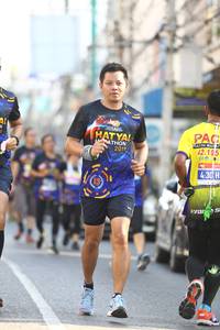 BIB: 42195, 2019
                            <button type="button" onclick="openModal(3704092)" class="btn btn-primary btn-sm float-right btn-popup" data-toggle="modal" data-target=".modal-high-quality">
                        <i class="fas fa-shopping-cart"></i> Add to Cart
                    </button>
                                            <button type="button" onclick="isThisMe(3704092, true)" class="btn btn-success btn-sm float-right btn-popup btn-isme hidden" data-toggle="tooltip" data-placement="bottom" title="นี่คือรูปของคุณใช่ไหม คลิกที่นี่เพื่อเอาเข้าอัลบั้ม">
                        <i class="fas fa-plus"></i> Add to album
                    </button>
                    <button type="button" onclick="isThisMe(3704092, false)" class="btn btn-warning btn-sm float-right btn-popup btn-isnotme hidden">
                        <i class="fas fa-ban"></i> Remove from album
                    </button>