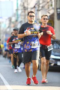 BIB: 201
                            <button type="button" onclick="openModal(3704553)" class="btn btn-primary btn-sm float-right btn-popup" data-toggle="modal" data-target=".modal-high-quality">
                        <i class="fas fa-shopping-cart"></i> Add to Cart
                    </button>
                                            <button type="button" onclick="isThisMe(3704553, true)" class="btn btn-success btn-sm float-right btn-popup btn-isme hidden" data-toggle="tooltip" data-placement="bottom" title="นี่คือรูปของคุณใช่ไหม คลิกที่นี่เพื่อเอาเข้าอัลบั้ม">
                        <i class="fas fa-plus"></i> Add to album
                    </button>
                    <button type="button" onclick="isThisMe(3704553, false)" class="btn btn-warning btn-sm float-right btn-popup btn-isnotme hidden">
                        <i class="fas fa-ban"></i> Remove from album
                    </button>