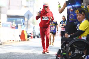 BIB: 403403
                            <button type="button" onclick="openModal(3699858)" class="btn btn-primary btn-sm float-right btn-popup" data-toggle="modal" data-target=".modal-high-quality">
                        <i class="fas fa-shopping-cart"></i> Add to Cart
                    </button>
                                            <button type="button" onclick="isThisMe(3699858, true)" class="btn btn-success btn-sm float-right btn-popup btn-isme hidden" data-toggle="tooltip" data-placement="bottom" title="นี่คือรูปของคุณใช่ไหม คลิกที่นี่เพื่อเอาเข้าอัลบั้ม">
                        <i class="fas fa-plus"></i> Add to album
                    </button>
                    <button type="button" onclick="isThisMe(3699858, false)" class="btn btn-warning btn-sm float-right btn-popup btn-isnotme hidden">
                        <i class="fas fa-ban"></i> Remove from album
                    </button>