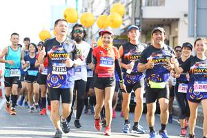 BIB: 
                            <button type="button" onclick="openModal(3706255)" class="btn btn-primary btn-sm float-right btn-popup" data-toggle="modal" data-target=".modal-high-quality">
                        <i class="fas fa-shopping-cart"></i> Add to Cart
                    </button>
                                            <button type="button" onclick="isThisMe(3706255, true)" class="btn btn-success btn-sm float-right btn-popup btn-isme hidden" data-toggle="tooltip" data-placement="bottom" title="นี่คือรูปของคุณใช่ไหม คลิกที่นี่เพื่อเอาเข้าอัลบั้ม">
                        <i class="fas fa-plus"></i> Add to album
                    </button>
                    <button type="button" onclick="isThisMe(3706255, false)" class="btn btn-warning btn-sm float-right btn-popup btn-isnotme hidden">
                        <i class="fas fa-ban"></i> Remove from album
                    </button>