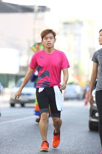 BIB: 
                            <button type="button" onclick="openModal(3695379)" class="btn btn-primary btn-sm float-right btn-popup" data-toggle="modal" data-target=".modal-high-quality">
                        <i class="fas fa-shopping-cart"></i> Add to Cart
                    </button>
                                            <button type="button" onclick="isThisMe(3695379, true)" class="btn btn-success btn-sm float-right btn-popup btn-isme hidden" data-toggle="tooltip" data-placement="bottom" title="นี่คือรูปของคุณใช่ไหม คลิกที่นี่เพื่อเอาเข้าอัลบั้ม">
                        <i class="fas fa-plus"></i> Add to album
                    </button>
                    <button type="button" onclick="isThisMe(3695379, false)" class="btn btn-warning btn-sm float-right btn-popup btn-isnotme hidden">
                        <i class="fas fa-ban"></i> Remove from album
                    </button>