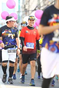 BIB: 20815
                            <button type="button" onclick="openModal(3694971)" class="btn btn-primary btn-sm float-right btn-popup" data-toggle="modal" data-target=".modal-high-quality">
                        <i class="fas fa-shopping-cart"></i> Add to Cart
                    </button>
                                            <button type="button" onclick="isThisMe(3694971, true)" class="btn btn-success btn-sm float-right btn-popup btn-isme hidden" data-toggle="tooltip" data-placement="bottom" title="นี่คือรูปของคุณใช่ไหม คลิกที่นี่เพื่อเอาเข้าอัลบั้ม">
                        <i class="fas fa-plus"></i> Add to album
                    </button>
                    <button type="button" onclick="isThisMe(3694971, false)" class="btn btn-warning btn-sm float-right btn-popup btn-isnotme hidden">
                        <i class="fas fa-ban"></i> Remove from album
                    </button>