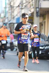 BIB: 40780
                            <button type="button" onclick="openModal(3693850)" class="btn btn-primary btn-sm float-right btn-popup" data-toggle="modal" data-target=".modal-high-quality">
                        <i class="fas fa-shopping-cart"></i> Add to Cart
                    </button>
                                            <button type="button" onclick="isThisMe(3693850, true)" class="btn btn-success btn-sm float-right btn-popup btn-isme hidden" data-toggle="tooltip" data-placement="bottom" title="นี่คือรูปของคุณใช่ไหม คลิกที่นี่เพื่อเอาเข้าอัลบั้ม">
                        <i class="fas fa-plus"></i> Add to album
                    </button>
                    <button type="button" onclick="isThisMe(3693850, false)" class="btn btn-warning btn-sm float-right btn-popup btn-isnotme hidden">
                        <i class="fas fa-ban"></i> Remove from album
                    </button>