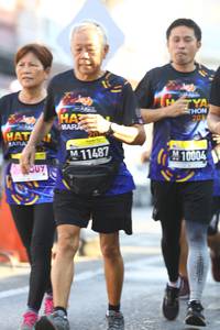 BIB: 11487, 10004
                            <button type="button" onclick="openModal(3594463)" class="btn btn-primary btn-sm float-right btn-popup" data-toggle="modal" data-target=".modal-high-quality">
                        <i class="fas fa-shopping-cart"></i> Add to Cart
                    </button>
                                            <button type="button" onclick="isThisMe(3594463, true)" class="btn btn-success btn-sm float-right btn-popup btn-isme hidden" data-toggle="tooltip" data-placement="bottom" title="นี่คือรูปของคุณใช่ไหม คลิกที่นี่เพื่อเอาเข้าอัลบั้ม">
                        <i class="fas fa-plus"></i> Add to album
                    </button>
                    <button type="button" onclick="isThisMe(3594463, false)" class="btn btn-warning btn-sm float-right btn-popup btn-isnotme hidden">
                        <i class="fas fa-ban"></i> Remove from album
                    </button>