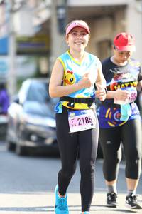 BIB: 2185
                            <button type="button" onclick="openModal(3553839)" class="btn btn-primary btn-sm float-right btn-popup" data-toggle="modal" data-target=".modal-high-quality">
                        <i class="fas fa-shopping-cart"></i> Add to Cart
                    </button>
                                            <button type="button" onclick="isThisMe(3553839, true)" class="btn btn-success btn-sm float-right btn-popup btn-isme hidden" data-toggle="tooltip" data-placement="bottom" title="นี่คือรูปของคุณใช่ไหม คลิกที่นี่เพื่อเอาเข้าอัลบั้ม">
                        <i class="fas fa-plus"></i> Add to album
                    </button>
                    <button type="button" onclick="isThisMe(3553839, false)" class="btn btn-warning btn-sm float-right btn-popup btn-isnotme hidden">
                        <i class="fas fa-ban"></i> Remove from album
                    </button>