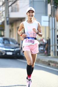 BIB: 22013
                            <button type="button" onclick="openModal(3551395)" class="btn btn-primary btn-sm float-right btn-popup" data-toggle="modal" data-target=".modal-high-quality">
                        <i class="fas fa-shopping-cart"></i> Add to Cart
                    </button>
                                            <button type="button" onclick="isThisMe(3551395, true)" class="btn btn-success btn-sm float-right btn-popup btn-isme hidden" data-toggle="tooltip" data-placement="bottom" title="นี่คือรูปของคุณใช่ไหม คลิกที่นี่เพื่อเอาเข้าอัลบั้ม">
                        <i class="fas fa-plus"></i> Add to album
                    </button>
                    <button type="button" onclick="isThisMe(3551395, false)" class="btn btn-warning btn-sm float-right btn-popup btn-isnotme hidden">
                        <i class="fas fa-ban"></i> Remove from album
                    </button>