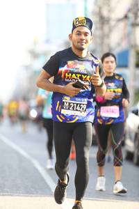 BIB: 
                            <button type="button" onclick="openModal(3550849)" class="btn btn-primary btn-sm float-right btn-popup" data-toggle="modal" data-target=".modal-high-quality">
                        <i class="fas fa-shopping-cart"></i> Add to Cart
                    </button>
                                            <button type="button" onclick="isThisMe(3550849, true)" class="btn btn-success btn-sm float-right btn-popup btn-isme hidden" data-toggle="tooltip" data-placement="bottom" title="นี่คือรูปของคุณใช่ไหม คลิกที่นี่เพื่อเอาเข้าอัลบั้ม">
                        <i class="fas fa-plus"></i> Add to album
                    </button>
                    <button type="button" onclick="isThisMe(3550849, false)" class="btn btn-warning btn-sm float-right btn-popup btn-isnotme hidden">
                        <i class="fas fa-ban"></i> Remove from album
                    </button>