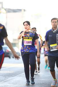 BIB: 12075, 1031
                            <button type="button" onclick="openModal(3594597)" class="btn btn-primary btn-sm float-right btn-popup" data-toggle="modal" data-target=".modal-high-quality">
                        <i class="fas fa-shopping-cart"></i> Add to Cart
                    </button>
                                            <button type="button" onclick="isThisMe(3594597, true)" class="btn btn-success btn-sm float-right btn-popup btn-isme hidden" data-toggle="tooltip" data-placement="bottom" title="นี่คือรูปของคุณใช่ไหม คลิกที่นี่เพื่อเอาเข้าอัลบั้ม">
                        <i class="fas fa-plus"></i> Add to album
                    </button>
                    <button type="button" onclick="isThisMe(3594597, false)" class="btn btn-warning btn-sm float-right btn-popup btn-isnotme hidden">
                        <i class="fas fa-ban"></i> Remove from album
                    </button>