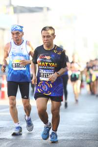 BIB: 11400, 213
                            <button type="button" onclick="openModal(3593479)" class="btn btn-primary btn-sm float-right btn-popup" data-toggle="modal" data-target=".modal-high-quality">
                        <i class="fas fa-shopping-cart"></i> Add to Cart
                    </button>
                                            <button type="button" onclick="isThisMe(3593479, true)" class="btn btn-success btn-sm float-right btn-popup btn-isme hidden" data-toggle="tooltip" data-placement="bottom" title="นี่คือรูปของคุณใช่ไหม คลิกที่นี่เพื่อเอาเข้าอัลบั้ม">
                        <i class="fas fa-plus"></i> Add to album
                    </button>
                    <button type="button" onclick="isThisMe(3593479, false)" class="btn btn-warning btn-sm float-right btn-popup btn-isnotme hidden">
                        <i class="fas fa-ban"></i> Remove from album
                    </button>