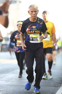 BIB: 102
                            <button type="button" onclick="openModal(3593860)" class="btn btn-primary btn-sm float-right btn-popup" data-toggle="modal" data-target=".modal-high-quality">
                        <i class="fas fa-shopping-cart"></i> Add to Cart
                    </button>
                                            <button type="button" onclick="isThisMe(3593860, true)" class="btn btn-success btn-sm float-right btn-popup btn-isme hidden" data-toggle="tooltip" data-placement="bottom" title="นี่คือรูปของคุณใช่ไหม คลิกที่นี่เพื่อเอาเข้าอัลบั้ม">
                        <i class="fas fa-plus"></i> Add to album
                    </button>
                    <button type="button" onclick="isThisMe(3593860, false)" class="btn btn-warning btn-sm float-right btn-popup btn-isnotme hidden">
                        <i class="fas fa-ban"></i> Remove from album
                    </button>