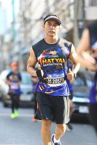 BIB: 201, 20571
                            <button type="button" onclick="openModal(3552286)" class="btn btn-primary btn-sm float-right btn-popup" data-toggle="modal" data-target=".modal-high-quality">
                        <i class="fas fa-shopping-cart"></i> Add to Cart
                    </button>
                                            <button type="button" onclick="isThisMe(3552286, true)" class="btn btn-success btn-sm float-right btn-popup btn-isme hidden" data-toggle="tooltip" data-placement="bottom" title="นี่คือรูปของคุณใช่ไหม คลิกที่นี่เพื่อเอาเข้าอัลบั้ม">
                        <i class="fas fa-plus"></i> Add to album
                    </button>
                    <button type="button" onclick="isThisMe(3552286, false)" class="btn btn-warning btn-sm float-right btn-popup btn-isnotme hidden">
                        <i class="fas fa-ban"></i> Remove from album
                    </button>