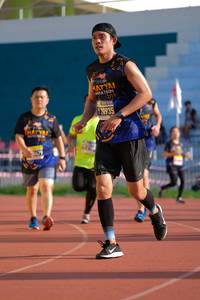 BIB: 119, 420935
                            <button type="button" onclick="openModal(3575275)" class="btn btn-primary btn-sm float-right btn-popup" data-toggle="modal" data-target=".modal-high-quality">
                        <i class="fas fa-shopping-cart"></i> Add to Cart
                    </button>
                                            <button type="button" onclick="isThisMe(3575275, true)" class="btn btn-success btn-sm float-right btn-popup btn-isme hidden" data-toggle="tooltip" data-placement="bottom" title="นี่คือรูปของคุณใช่ไหม คลิกที่นี่เพื่อเอาเข้าอัลบั้ม">
                        <i class="fas fa-plus"></i> Add to album
                    </button>
                    <button type="button" onclick="isThisMe(3575275, false)" class="btn btn-warning btn-sm float-right btn-popup btn-isnotme hidden">
                        <i class="fas fa-ban"></i> Remove from album
                    </button>