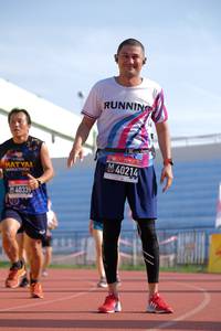 BIB: 40214, 4033
                            <button type="button" onclick="openModal(3582423)" class="btn btn-primary btn-sm float-right btn-popup" data-toggle="modal" data-target=".modal-high-quality">
                        <i class="fas fa-shopping-cart"></i> Add to Cart
                    </button>
                                            <button type="button" onclick="isThisMe(3582423, true)" class="btn btn-success btn-sm float-right btn-popup btn-isme hidden" data-toggle="tooltip" data-placement="bottom" title="นี่คือรูปของคุณใช่ไหม คลิกที่นี่เพื่อเอาเข้าอัลบั้ม">
                        <i class="fas fa-plus"></i> Add to album
                    </button>
                    <button type="button" onclick="isThisMe(3582423, false)" class="btn btn-warning btn-sm float-right btn-popup btn-isnotme hidden">
                        <i class="fas fa-ban"></i> Remove from album
                    </button>