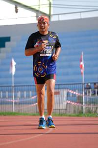 BIB: 21050
                            <button type="button" onclick="openModal(3580967)" class="btn btn-primary btn-sm float-right btn-popup" data-toggle="modal" data-target=".modal-high-quality">
                        <i class="fas fa-shopping-cart"></i> Add to Cart
                    </button>
                                            <button type="button" onclick="isThisMe(3580967, true)" class="btn btn-success btn-sm float-right btn-popup btn-isme hidden" data-toggle="tooltip" data-placement="bottom" title="นี่คือรูปของคุณใช่ไหม คลิกที่นี่เพื่อเอาเข้าอัลบั้ม">
                        <i class="fas fa-plus"></i> Add to album
                    </button>
                    <button type="button" onclick="isThisMe(3580967, false)" class="btn btn-warning btn-sm float-right btn-popup btn-isnotme hidden">
                        <i class="fas fa-ban"></i> Remove from album
                    </button>