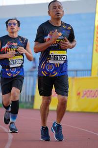 BIB: 11023, 10006
                            <button type="button" onclick="openModal(3564963)" class="btn btn-primary btn-sm float-right btn-popup" data-toggle="modal" data-target=".modal-high-quality">
                        <i class="fas fa-shopping-cart"></i> Add to Cart
                    </button>
                                            <button type="button" onclick="isThisMe(3564963, true)" class="btn btn-success btn-sm float-right btn-popup btn-isme hidden" data-toggle="tooltip" data-placement="bottom" title="นี่คือรูปของคุณใช่ไหม คลิกที่นี่เพื่อเอาเข้าอัลบั้ม">
                        <i class="fas fa-plus"></i> Add to album
                    </button>
                    <button type="button" onclick="isThisMe(3564963, false)" class="btn btn-warning btn-sm float-right btn-popup btn-isnotme hidden">
                        <i class="fas fa-ban"></i> Remove from album
                    </button>