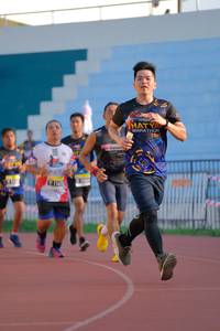 BIB: 
                            <button type="button" onclick="openModal(3568039)" class="btn btn-primary btn-sm float-right btn-popup" data-toggle="modal" data-target=".modal-high-quality">
                        <i class="fas fa-shopping-cart"></i> Add to Cart
                    </button>
                                            <button type="button" onclick="isThisMe(3568039, true)" class="btn btn-success btn-sm float-right btn-popup btn-isme hidden" data-toggle="tooltip" data-placement="bottom" title="นี่คือรูปของคุณใช่ไหม คลิกที่นี่เพื่อเอาเข้าอัลบั้ม">
                        <i class="fas fa-plus"></i> Add to album
                    </button>
                    <button type="button" onclick="isThisMe(3568039, false)" class="btn btn-warning btn-sm float-right btn-popup btn-isnotme hidden">
                        <i class="fas fa-ban"></i> Remove from album
                    </button>