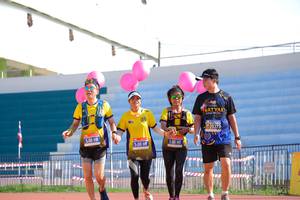 BIB: 500
                            <button type="button" onclick="openModal(3583111)" class="btn btn-primary btn-sm float-right btn-popup" data-toggle="modal" data-target=".modal-high-quality">
                        <i class="fas fa-shopping-cart"></i> Add to Cart
                    </button>
                                            <button type="button" onclick="isThisMe(3583111, true)" class="btn btn-success btn-sm float-right btn-popup btn-isme hidden" data-toggle="tooltip" data-placement="bottom" title="นี่คือรูปของคุณใช่ไหม คลิกที่นี่เพื่อเอาเข้าอัลบั้ม">
                        <i class="fas fa-plus"></i> Add to album
                    </button>
                    <button type="button" onclick="isThisMe(3583111, false)" class="btn btn-warning btn-sm float-right btn-popup btn-isnotme hidden">
                        <i class="fas fa-ban"></i> Remove from album
                    </button>