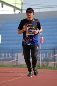 BIB: 20470
                            <button type="button" onclick="openModal(3581956)" class="btn btn-primary btn-sm float-right btn-popup" data-toggle="modal" data-target=".modal-high-quality">
                        <i class="fas fa-shopping-cart"></i> Add to Cart
                    </button>
                                            <button type="button" onclick="isThisMe(3581956, true)" class="btn btn-success btn-sm float-right btn-popup btn-isme hidden" data-toggle="tooltip" data-placement="bottom" title="นี่คือรูปของคุณใช่ไหม คลิกที่นี่เพื่อเอาเข้าอัลบั้ม">
                        <i class="fas fa-plus"></i> Add to album
                    </button>
                    <button type="button" onclick="isThisMe(3581956, false)" class="btn btn-warning btn-sm float-right btn-popup btn-isnotme hidden">
                        <i class="fas fa-ban"></i> Remove from album
                    </button>