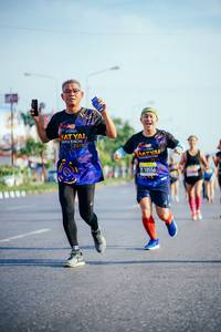 BIB: 201
                            <button type="button" onclick="openModal(3630591)" class="btn btn-primary btn-sm float-right btn-popup" data-toggle="modal" data-target=".modal-high-quality">
                        <i class="fas fa-shopping-cart"></i> Add to Cart
                    </button>
                                            <button type="button" onclick="isThisMe(3630591, true)" class="btn btn-success btn-sm float-right btn-popup btn-isme hidden" data-toggle="tooltip" data-placement="bottom" title="นี่คือรูปของคุณใช่ไหม คลิกที่นี่เพื่อเอาเข้าอัลบั้ม">
                        <i class="fas fa-plus"></i> Add to album
                    </button>
                    <button type="button" onclick="isThisMe(3630591, false)" class="btn btn-warning btn-sm float-right btn-popup btn-isnotme hidden">
                        <i class="fas fa-ban"></i> Remove from album
                    </button>