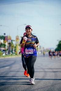 BIB: 201, 22421
                            <button type="button" onclick="openModal(3639555)" class="btn btn-primary btn-sm float-right btn-popup" data-toggle="modal" data-target=".modal-high-quality">
                        <i class="fas fa-shopping-cart"></i> Add to Cart
                    </button>
                                            <button type="button" onclick="isThisMe(3639555, true)" class="btn btn-success btn-sm float-right btn-popup btn-isme hidden" data-toggle="tooltip" data-placement="bottom" title="นี่คือรูปของคุณใช่ไหม คลิกที่นี่เพื่อเอาเข้าอัลบั้ม">
                        <i class="fas fa-plus"></i> Add to album
                    </button>
                    <button type="button" onclick="isThisMe(3639555, false)" class="btn btn-warning btn-sm float-right btn-popup btn-isnotme hidden">
                        <i class="fas fa-ban"></i> Remove from album
                    </button>