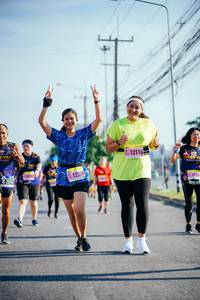 BIB: 12116, 12553
                            <button type="button" onclick="openModal(3637454)" class="btn btn-primary btn-sm float-right btn-popup" data-toggle="modal" data-target=".modal-high-quality">
                        <i class="fas fa-shopping-cart"></i> Add to Cart
                    </button>
                                            <button type="button" onclick="isThisMe(3637454, true)" class="btn btn-success btn-sm float-right btn-popup btn-isme hidden" data-toggle="tooltip" data-placement="bottom" title="นี่คือรูปของคุณใช่ไหม คลิกที่นี่เพื่อเอาเข้าอัลบั้ม">
                        <i class="fas fa-plus"></i> Add to album
                    </button>
                    <button type="button" onclick="isThisMe(3637454, false)" class="btn btn-warning btn-sm float-right btn-popup btn-isnotme hidden">
                        <i class="fas fa-ban"></i> Remove from album
                    </button>