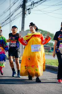 BIB: 4015
                            <button type="button" onclick="openModal(3638050)" class="btn btn-primary btn-sm float-right btn-popup" data-toggle="modal" data-target=".modal-high-quality">
                        <i class="fas fa-shopping-cart"></i> Add to Cart
                    </button>
                                            <button type="button" onclick="isThisMe(3638050, true)" class="btn btn-success btn-sm float-right btn-popup btn-isme hidden" data-toggle="tooltip" data-placement="bottom" title="นี่คือรูปของคุณใช่ไหม คลิกที่นี่เพื่อเอาเข้าอัลบั้ม">
                        <i class="fas fa-plus"></i> Add to album
                    </button>
                    <button type="button" onclick="isThisMe(3638050, false)" class="btn btn-warning btn-sm float-right btn-popup btn-isnotme hidden">
                        <i class="fas fa-ban"></i> Remove from album
                    </button>