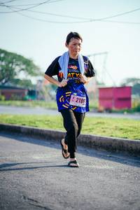 BIB: 2189
                            <button type="button" onclick="openModal(3630838)" class="btn btn-primary btn-sm float-right btn-popup" data-toggle="modal" data-target=".modal-high-quality">
                        <i class="fas fa-shopping-cart"></i> Add to Cart
                    </button>
                                            <button type="button" onclick="isThisMe(3630838, true)" class="btn btn-success btn-sm float-right btn-popup btn-isme hidden" data-toggle="tooltip" data-placement="bottom" title="นี่คือรูปของคุณใช่ไหม คลิกที่นี่เพื่อเอาเข้าอัลบั้ม">
                        <i class="fas fa-plus"></i> Add to album
                    </button>
                    <button type="button" onclick="isThisMe(3630838, false)" class="btn btn-warning btn-sm float-right btn-popup btn-isnotme hidden">
                        <i class="fas fa-ban"></i> Remove from album
                    </button>