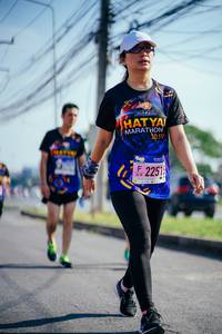 BIB: 225
                            <button type="button" onclick="openModal(3640360)" class="btn btn-primary btn-sm float-right btn-popup" data-toggle="modal" data-target=".modal-high-quality">
                        <i class="fas fa-shopping-cart"></i> Add to Cart
                    </button>
                                            <button type="button" onclick="isThisMe(3640360, true)" class="btn btn-success btn-sm float-right btn-popup btn-isme hidden" data-toggle="tooltip" data-placement="bottom" title="นี่คือรูปของคุณใช่ไหม คลิกที่นี่เพื่อเอาเข้าอัลบั้ม">
                        <i class="fas fa-plus"></i> Add to album
                    </button>
                    <button type="button" onclick="isThisMe(3640360, false)" class="btn btn-warning btn-sm float-right btn-popup btn-isnotme hidden">
                        <i class="fas fa-ban"></i> Remove from album
                    </button>