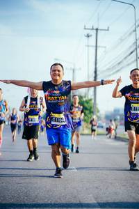 BIB: 1104
                            <button type="button" onclick="openModal(3630137)" class="btn btn-primary btn-sm float-right btn-popup" data-toggle="modal" data-target=".modal-high-quality">
                        <i class="fas fa-shopping-cart"></i> Add to Cart
                    </button>
                                            <button type="button" onclick="isThisMe(3630137, true)" class="btn btn-success btn-sm float-right btn-popup btn-isme hidden" data-toggle="tooltip" data-placement="bottom" title="นี่คือรูปของคุณใช่ไหม คลิกที่นี่เพื่อเอาเข้าอัลบั้ม">
                        <i class="fas fa-plus"></i> Add to album
                    </button>
                    <button type="button" onclick="isThisMe(3630137, false)" class="btn btn-warning btn-sm float-right btn-popup btn-isnotme hidden">
                        <i class="fas fa-ban"></i> Remove from album
                    </button>