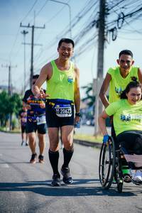 BIB: 206
                            <button type="button" onclick="openModal(3640552)" class="btn btn-primary btn-sm float-right btn-popup" data-toggle="modal" data-target=".modal-high-quality">
                        <i class="fas fa-shopping-cart"></i> Add to Cart
                    </button>
                                            <button type="button" onclick="isThisMe(3640552, true)" class="btn btn-success btn-sm float-right btn-popup btn-isme hidden" data-toggle="tooltip" data-placement="bottom" title="นี่คือรูปของคุณใช่ไหม คลิกที่นี่เพื่อเอาเข้าอัลบั้ม">
                        <i class="fas fa-plus"></i> Add to album
                    </button>
                    <button type="button" onclick="isThisMe(3640552, false)" class="btn btn-warning btn-sm float-right btn-popup btn-isnotme hidden">
                        <i class="fas fa-ban"></i> Remove from album
                    </button>